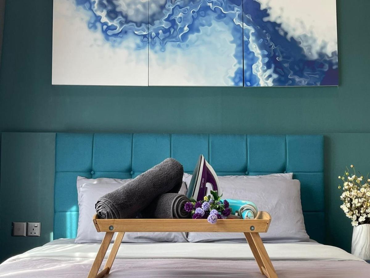 Tritower By Antlerzone Apartment Johor Bahru Bagian luar foto