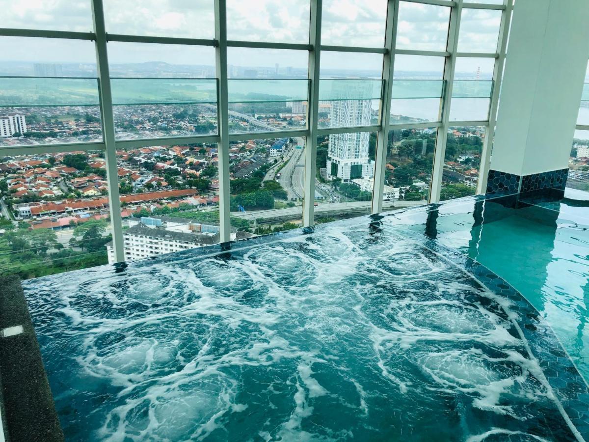 Tritower By Antlerzone Apartment Johor Bahru Bagian luar foto